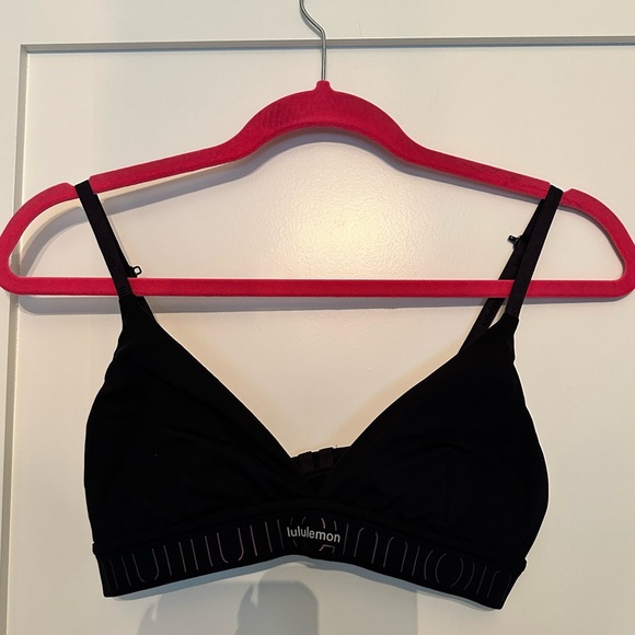 Lululemon Sz S Black Sports Bra - Picture 2 of 4